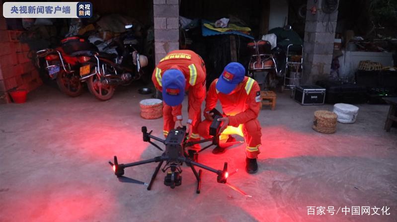 后勤保障|象群长途跋涉中如何＂花式补给＂?&nbsp; 喝水有两种解锁方式