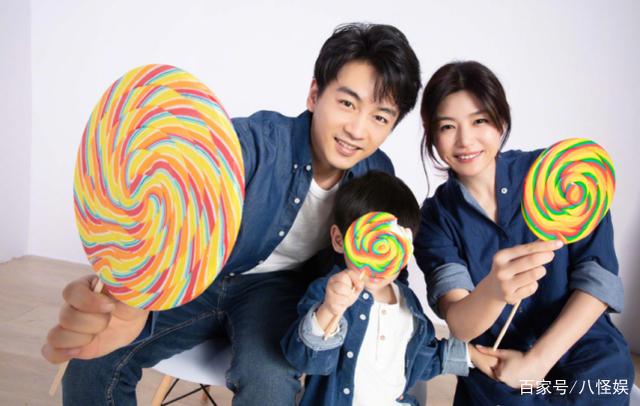 陈晓|超甜蜜！陈妍希晒父子熟睡照为陈晓庆生，星星睡姿可爱