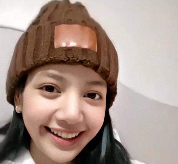 粉丝|LISA将于今夏正式solo出道 rap和舞蹈实力让粉丝充满期待