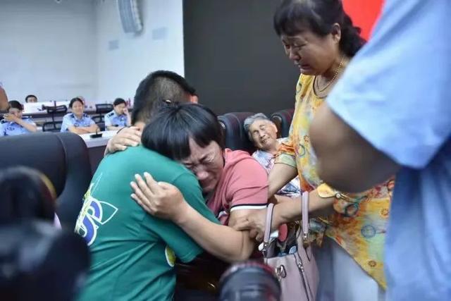 相认|失孤原型儿子：决定留在养父母身边！刘德华送上祝福