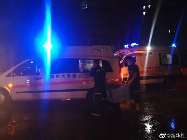 IV|挺住！郑州！千年一遇特大暴雨，洪灾已造成郑州市区12人死亡