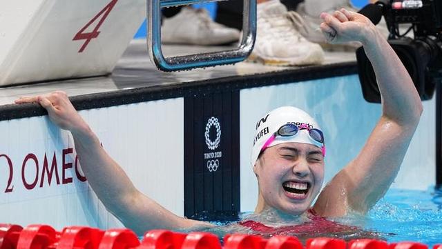 张雨霏|破世界纪录！中国队女子4x200米自由泳接力夺冠，张雨霏第二金