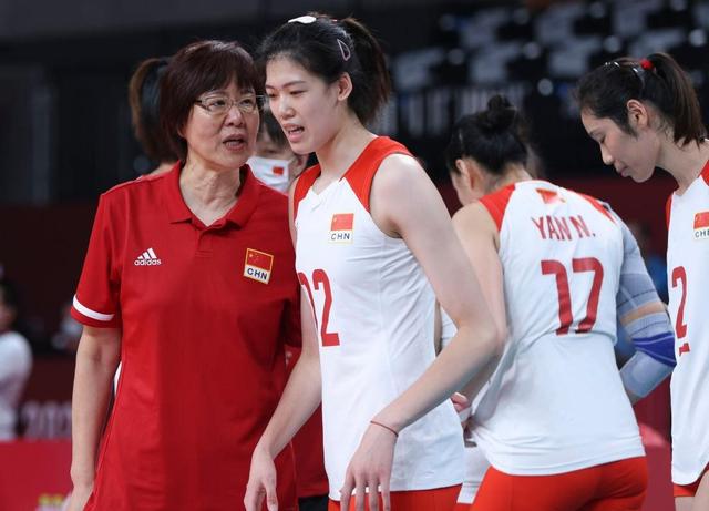 朱婷|郎平:朱婷有可能休战 绝对主力出现伤病,我们也得面对现实