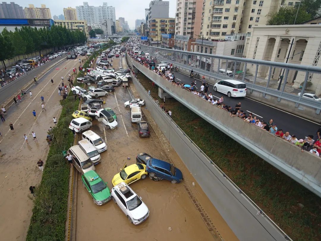 二次点火|被郑州暴雨淹没的车,后来都怎样了&nbsp;40万台车受损保险员忙得跑断车皮带