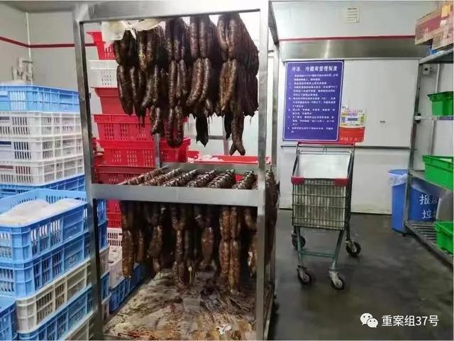 食品安全|恶心！发臭隔夜肉洗了再卖？大润发回应：肉品封存下架，涉事员工停职