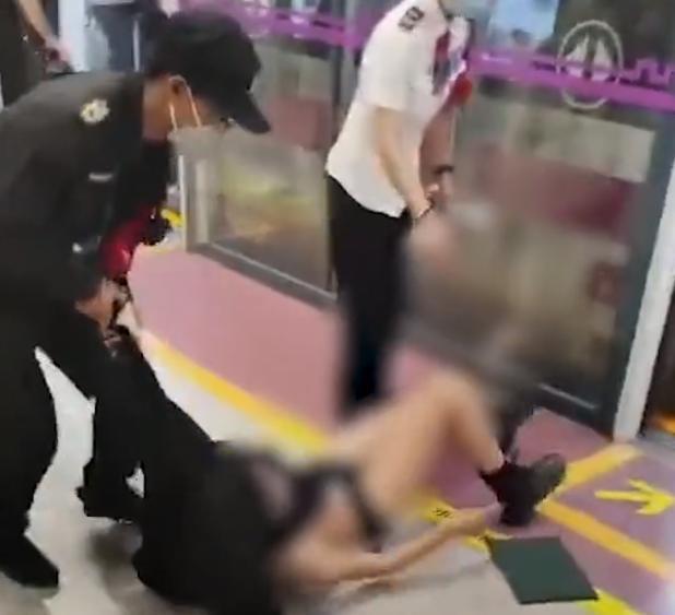 耳闭|不能“各打五十大板”了事！央视评西安通报引发舆论争议