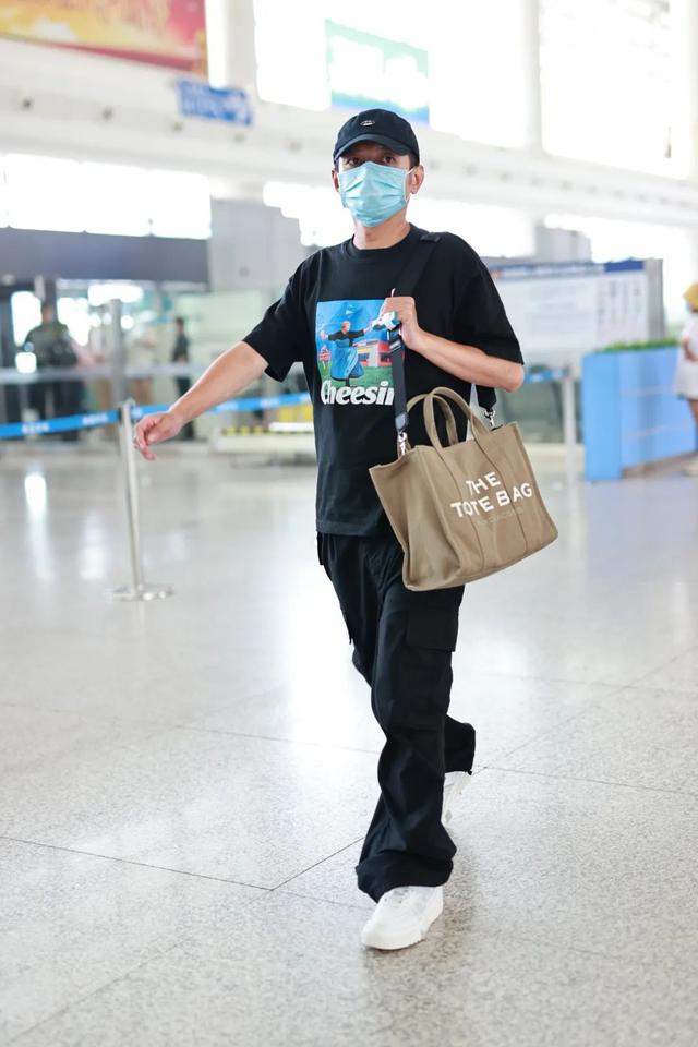 明星代言|李维嘉回应代言品牌跑路争议:早已解约 加盟商:这个公司的确＂挺糟糕＂