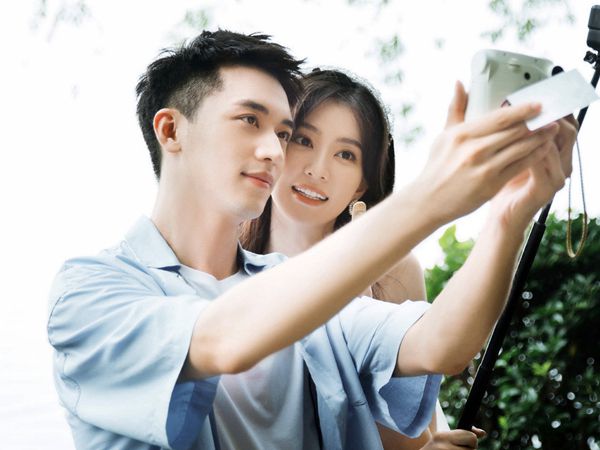 郑好|乔欣方否认与郑好恋情，但态度模糊惹粉丝不满！女方曾与杨洋传绯闻