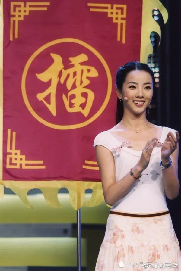 撒贝宁|撒贝宁说初见李思思惊为天人 被她丰富的知识储备和机智所吸引