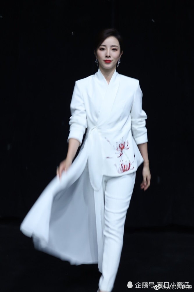 撒贝宁|撒贝宁说初见李思思惊为天人 被她丰富的知识储备和机智所吸引