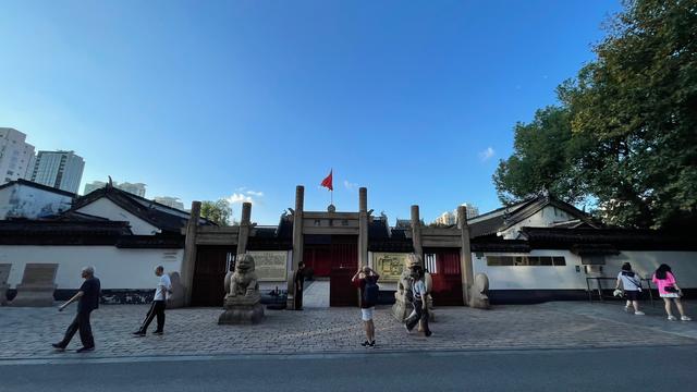 上海文庙10月8日起闭园修缮,市民游客赶来道别