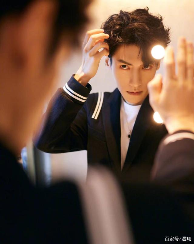 演员|粉丝心疼不已，罗云熙拍戏意外受伤！对手演员发文致歉并否戴戒指