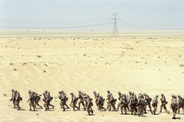 日媒揭秘：1990年海湾战争前，老布什曾要自卫队提供支援