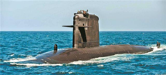 小型潜艇:不可小觑的水下猎手