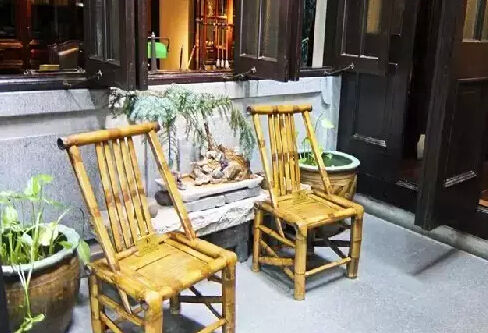点击图片进入下一页
