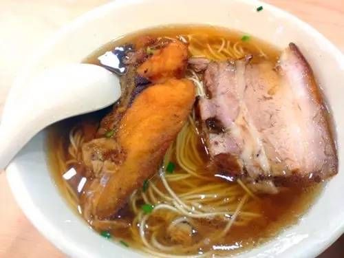 点击图片进入下一页