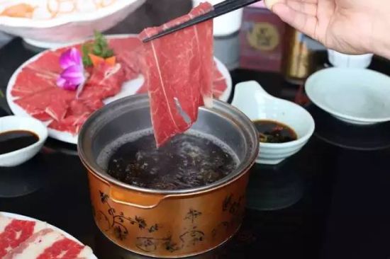 点击图片进入第一页