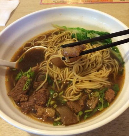 点击图片进入下一页