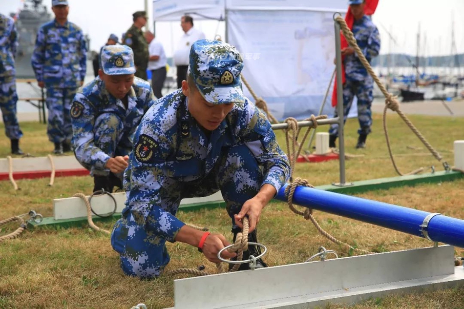 扬军威于四海!我海军054a滨州舰出访德国圈粉无数