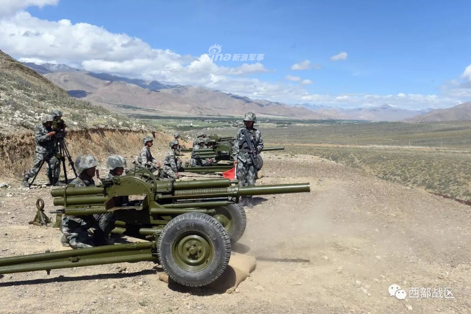 少见的w99速射迫击炮