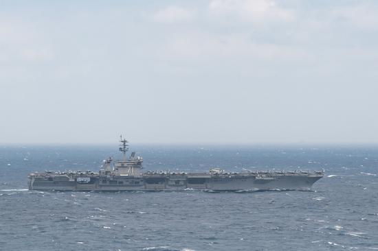 『两栖攻击舰』美新冠检测部队紧急登上闯南海的罗斯福号航母(图)