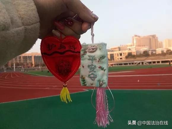 [肺癌晚期]25岁肺癌晚期最美女孩火了：“得癌症，就不是什么痛苦的事！”