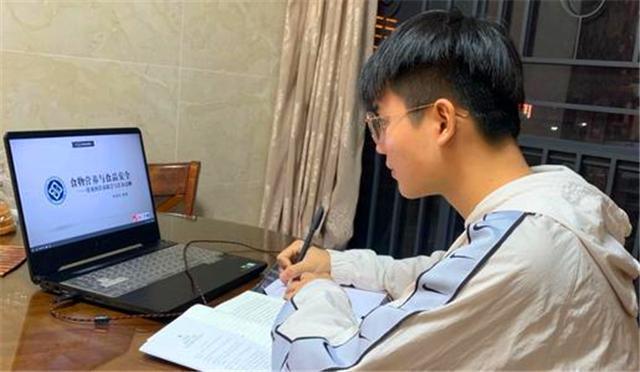 暑假：北京各类学校返校时间确定 中小学暑假原则上不会推迟