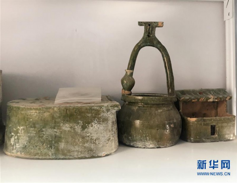 『黄河边』黄河边发现古墓群 共多个时期墓葬600多座 出土文物2000余件