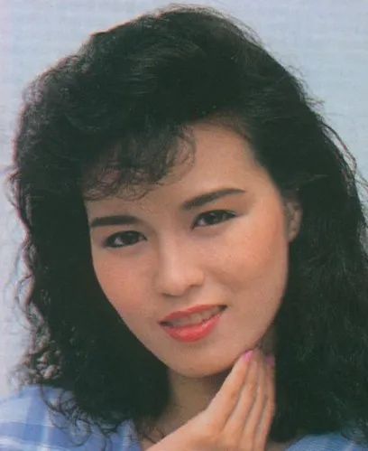 梁洁华|