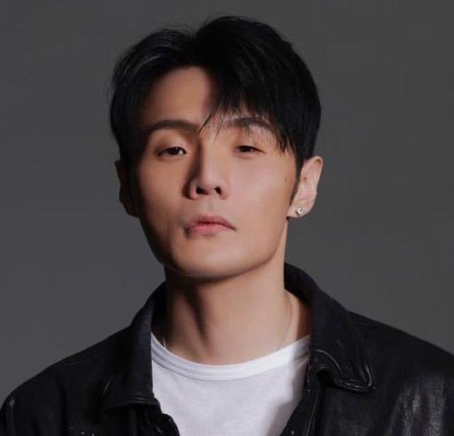 杨丞琳|