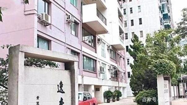 关咏荷|