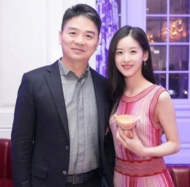 抽陀螺|