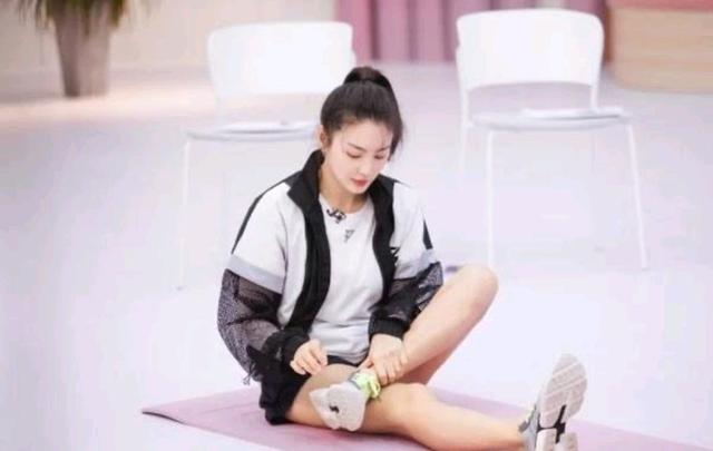 双胞胎男孩|