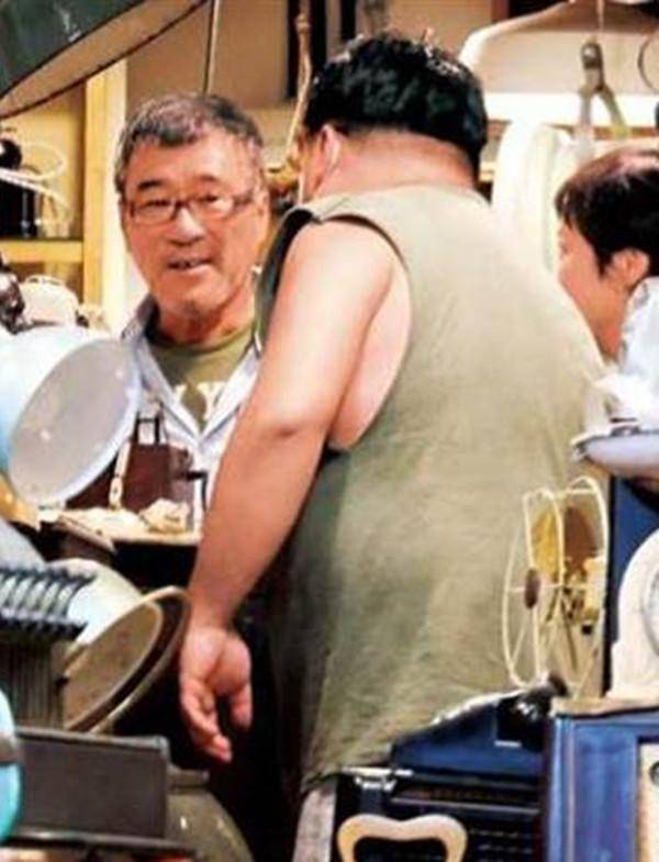 古董店|