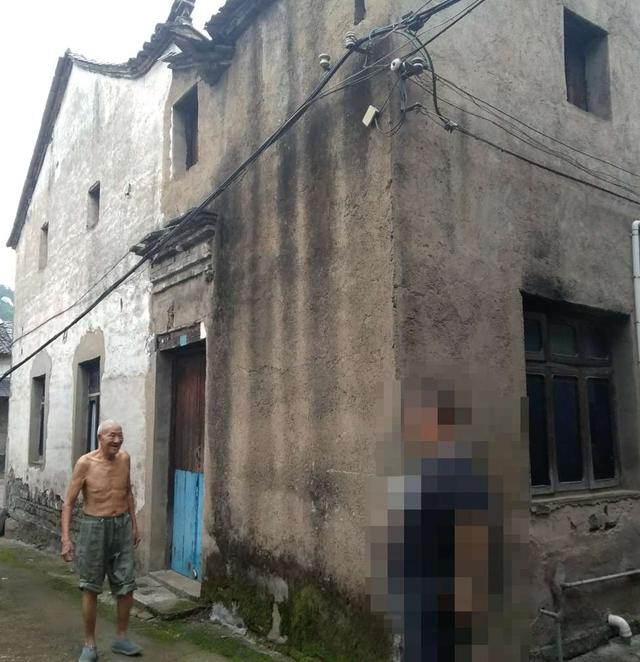 IMG90b11c9b88aa54576604179.jpg