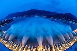 梯级水库|