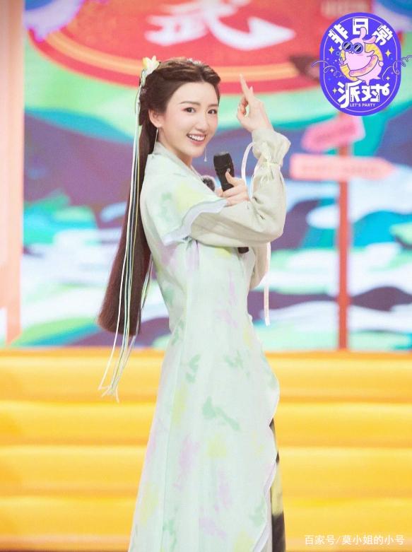 仙剑|仙剑剧组辟谣黄多多出演赵灵儿 网友：这不是众望所归吗？