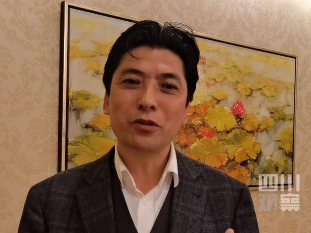 甘孜|甘孜文旅局局长“帅出圈” 网友调侃：美男计这块拿捏得死死的