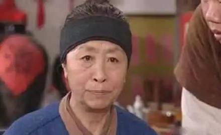 黄圣依|知名老戏骨张少华去世 杨洋贾玲冯远征等发文悼念