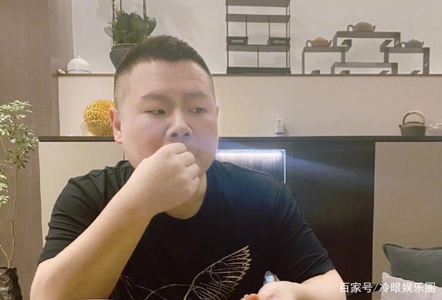 母亲|岳云鹏带全家坐游艇 网友：这是炫幸福，炫的好！