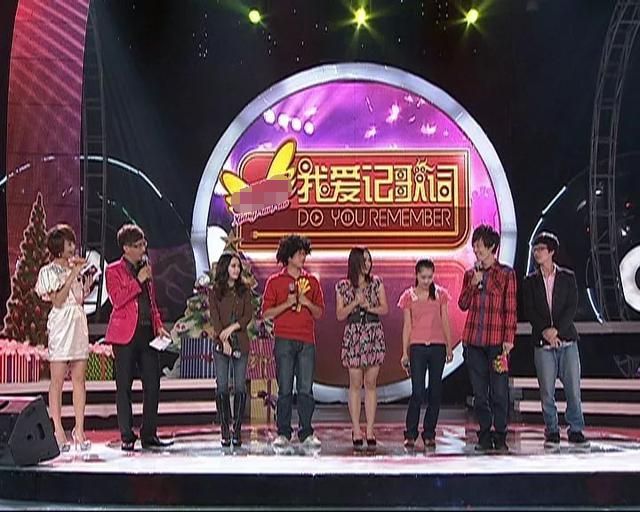 我爱记歌词|前《我爱记歌词》领唱跳楼去世 最后一条微博还在聊音乐