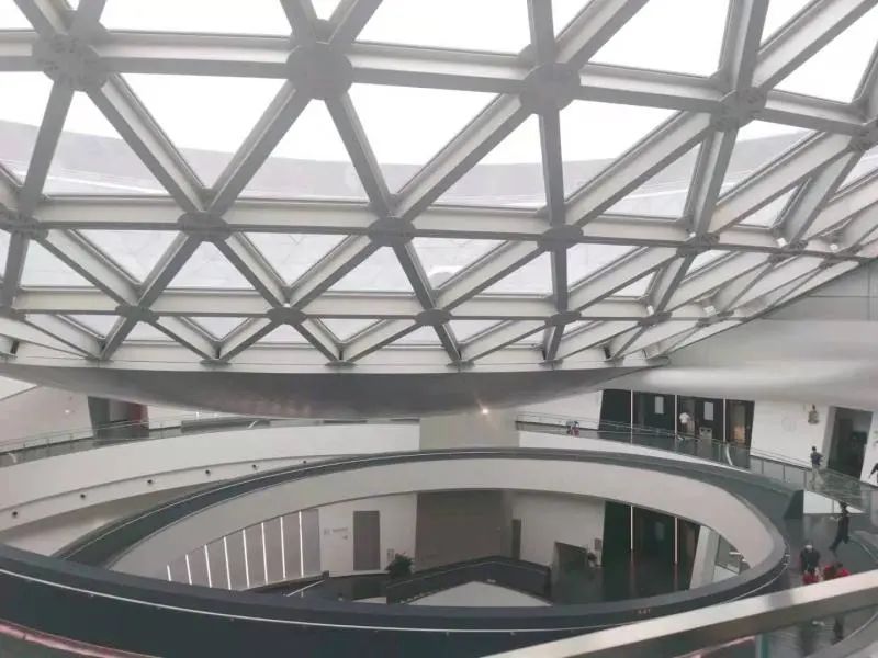 月球陨石|上海全球最大天文馆18日开馆 超多打卡点等你来探索