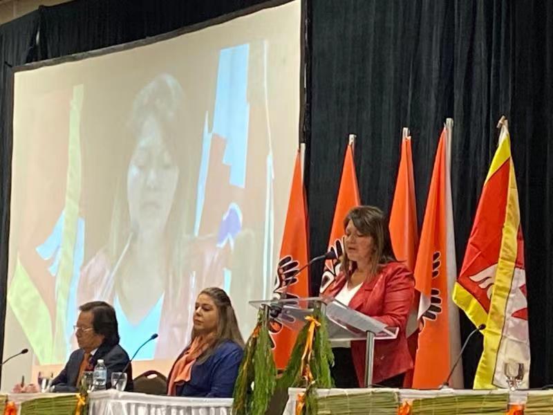 ■或超400具以是！加拿大一寄宿学校旧址又发现200个儿童墓穴