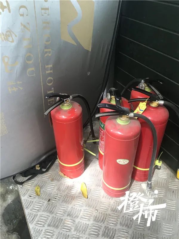 铅酸电池|被下三次病危通知！电瓶车行驶中爆燃，烧伤女孩病危