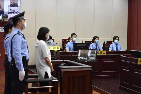 9月9日，江西省南昌市检察院派员出庭支持公诉。王小文 洪放 刘彤彤 摄