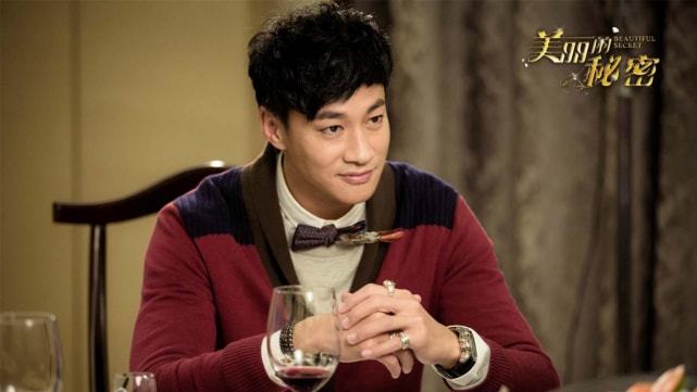 演员|粉丝心疼不已，罗云熙拍戏意外受伤！对手演员发文致歉并否戴戒指