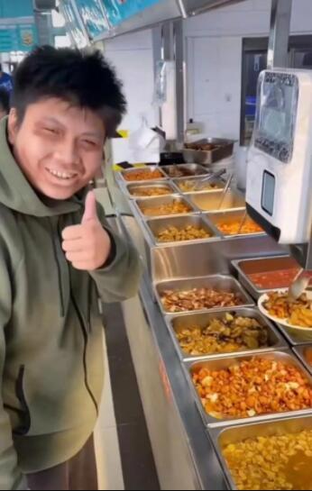 警方|天津工业大学一学生化“虚弱妆”打饭惊动禁毒警方