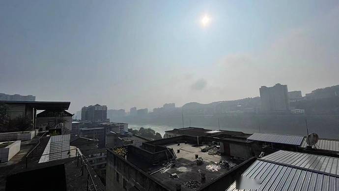 ■藏尸冰柜两月！四川苍溪县一女网红遭丈夫杀害：其母曾多次寻女