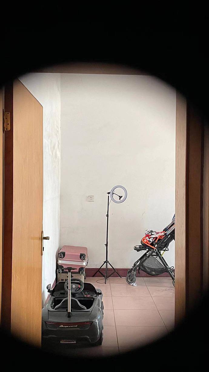 ■藏尸冰柜两月！四川苍溪县一女网红遭丈夫杀害：其母曾多次寻女