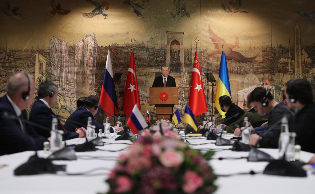 http://www.news.cn/world/2022-05/23/1128676266_16532914099341n.jpg